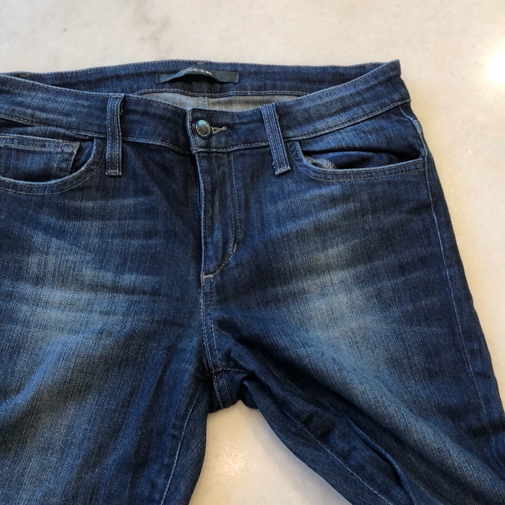 Joe’s “the skinny” denim. Sz 27 - Picture 2 of 6